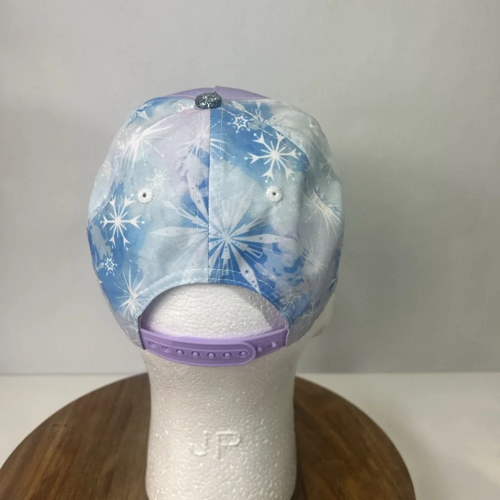 DISNEY Parks  Frozen 2 Youth Baseball Hat Sparkles Character‎ Elsa & Anna. NWT